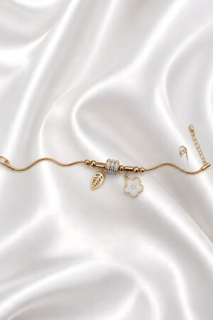 Elegant Charm Floral Bracelet