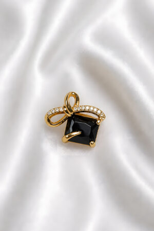 Luxury Black Stone Ribbon Earrings