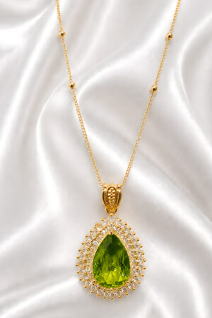 Luxury Amber Drop Crystal Pendant Necklace